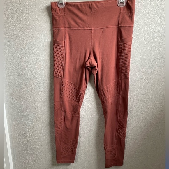 Athleta inclination moto tight - Picture 1 of 3